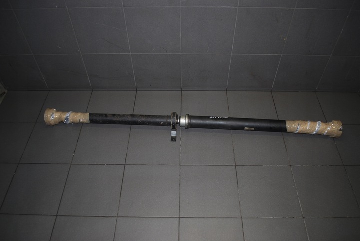 фото №1, Wał привідний audi s8 d3 5.2 fsi 4e0521101j do rege