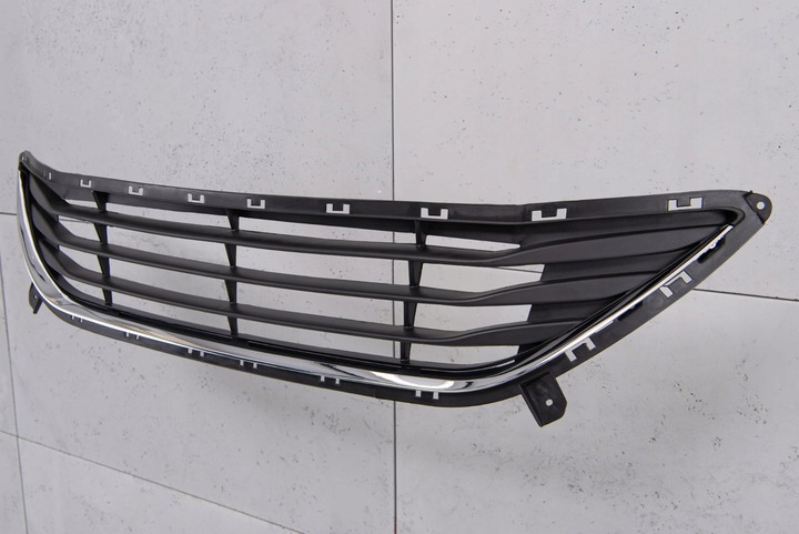 фото №10, Hyundai elantra v md 2010-2013 решітка бампера середня 865603x000