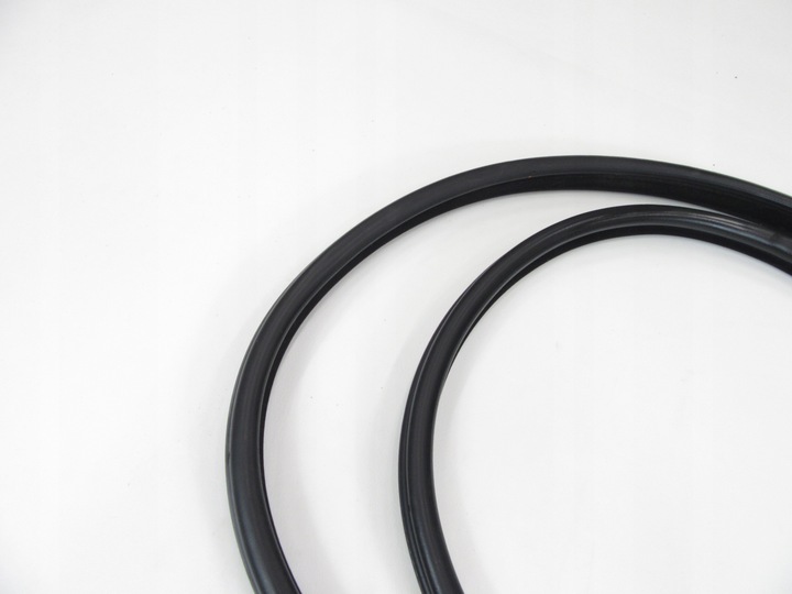 фото №4, Прокладка дверь перед передних bmw e60 e61