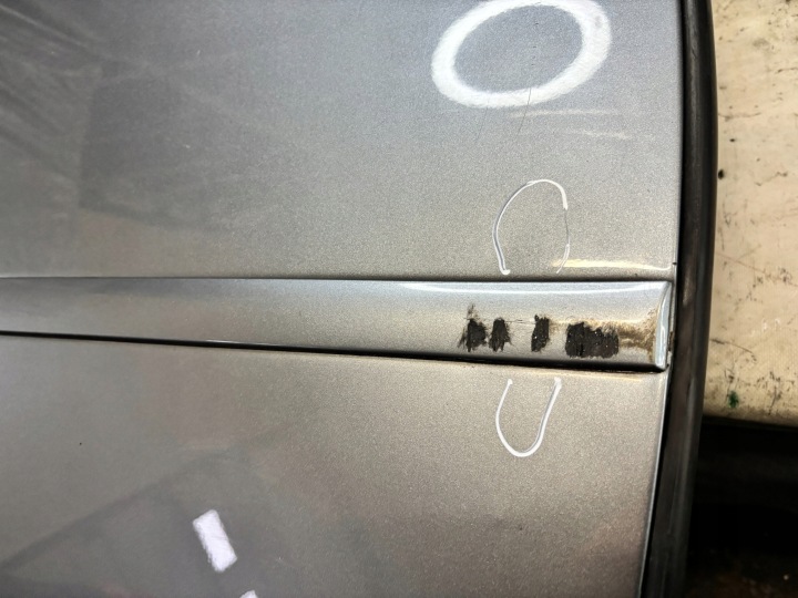фото №10, Двері праві зад audi a6 c5 універсал k: ly7l