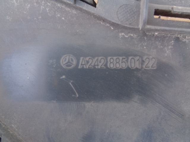 фото №8, Решітка середня бампера впуск w246 w242 ngt cng електричний drive a2428850322