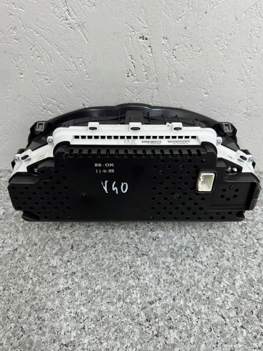 фото №5, Приборы спидометр volvo v40 ii 2012-2018r варшава 31433515 r-design