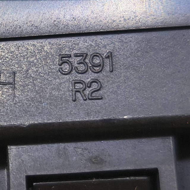 фото №9, 2010 hyundai i30 комплект переключателей 5391r2
