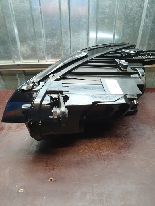 фото №7, Лампа перед права повний led vw passat b8 рестайлінг 2019-