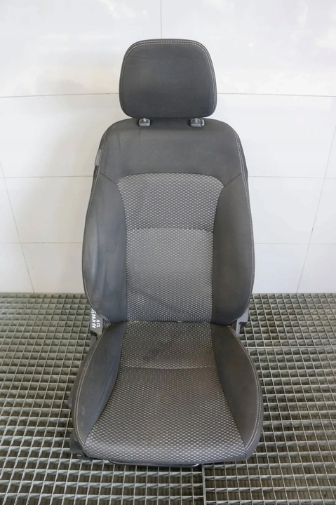 фото №8, Сиденье сиденья комплект водителя пассажира диван suzuki vitara ii рестайлинг iii 15