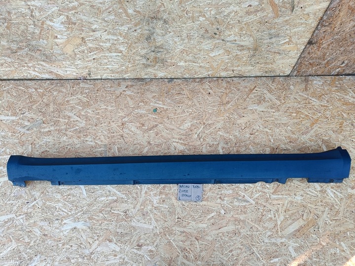 фото №1, Porsche macan планка накладка порогова ліва поріг ідеальна 95b853553