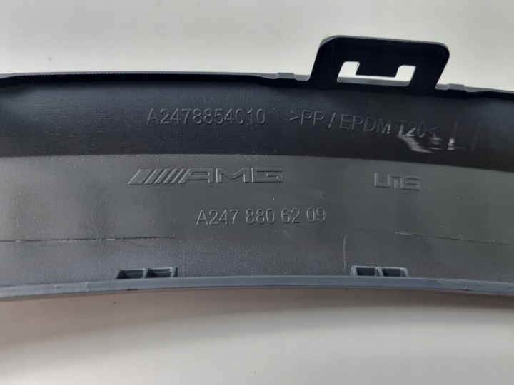 фото №9, Mercedes gla w247 amg молдинг накладка крила ліва зад a2478854010