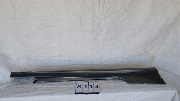 фото №2, Mwecedes c-klasa w205 amg накладка планка порогова права