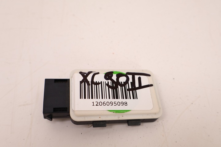 фото №4, Volvo xc90 ii модуль uwb антенны p8893573669