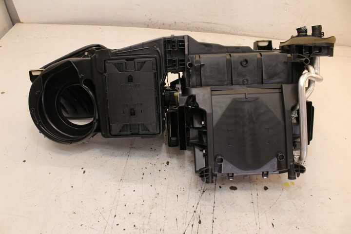 фото №6, Обігрівач корпус mercedes clk w209 рестайлінг європа