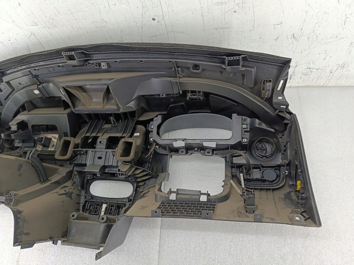 фото №15, Торпедо раздаточная подушки датчик dacia logan ii 985102122r a2c85839702