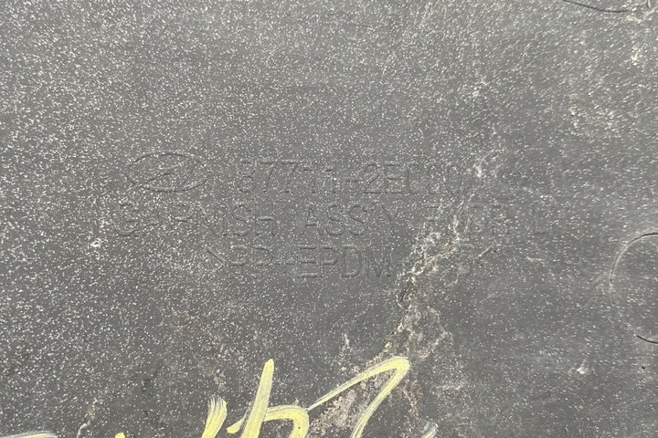 фото №1, Планка передньої лівого крила hyundai tucson jm 877112e000 2.0l