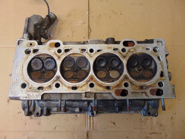 фото №11, Головка двигуна volvo s40 v40 1.8 377900422