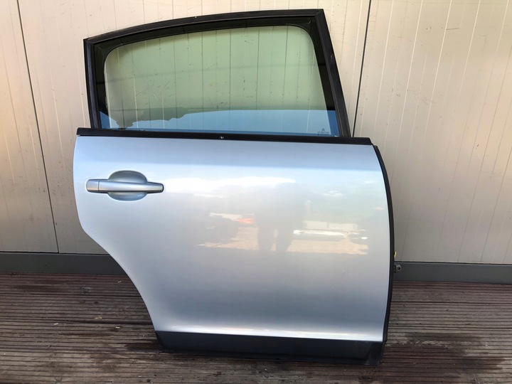 фото №1, Citroen c4 i 5d двері праві зад eylc