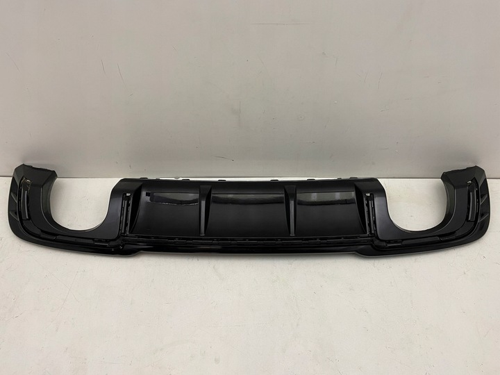 фото №1, Audi a3 rs3 s3 рестайлинг 8v4 накладка бампера зад 16-