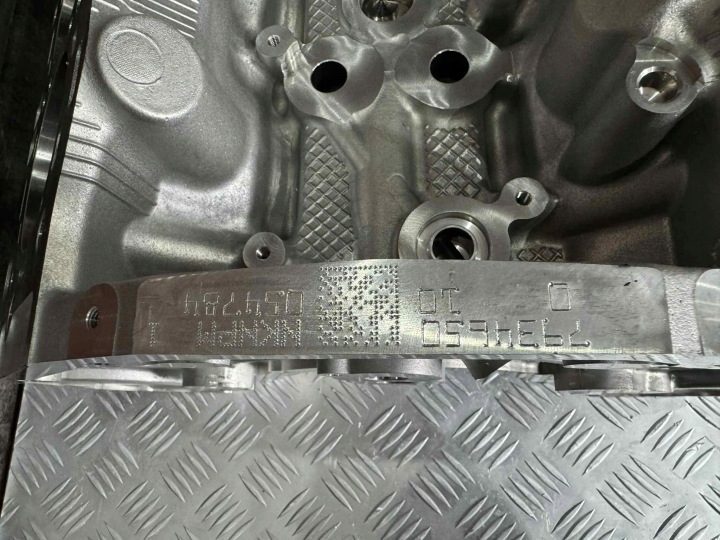 фото №16, Bmw g05 g07 g11 g12 g30 блок  двигуна n63b44c новий оригінальна запчастина