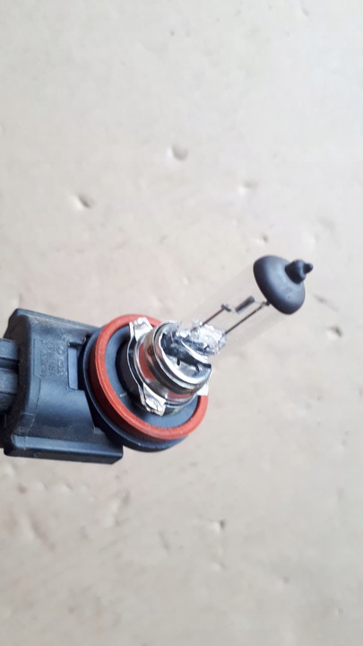 фото №8, A4 b8 s4 a5 штекер лампочка halegenu h11