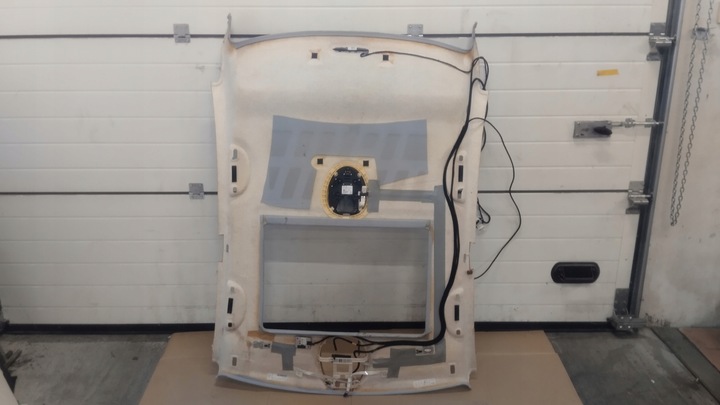 фото №8, Mercedes e w211 sedan стеля люк