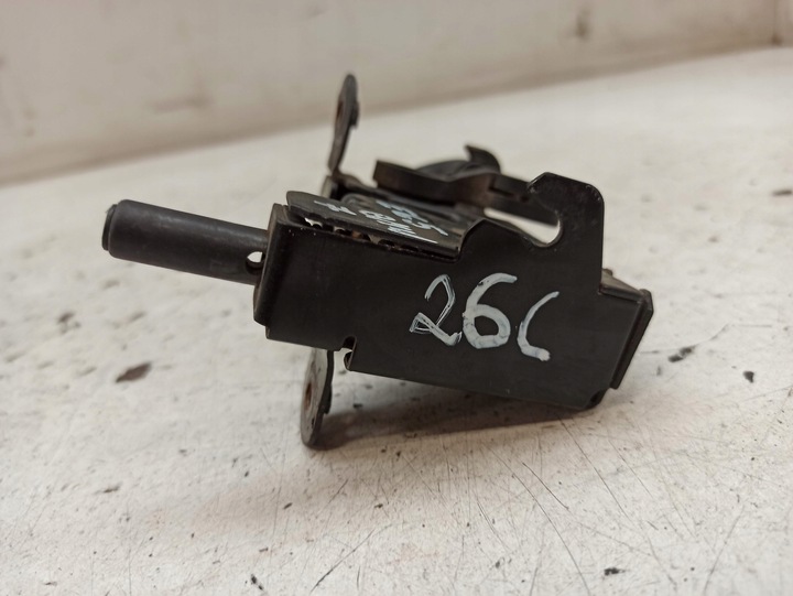 фото №6, Bmw 7 e65 рестайлинг замок засов капота 8240599