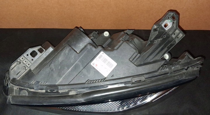 фото №7, Лампа перед левая h7 mercedes gla x156 w156 a1569061100 оригинальный номер