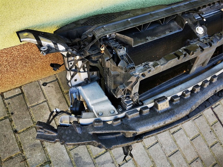 фото №6, Audi a4 b9 рестайлінг 8w 2.0 tfsi pas переднє комплектний радіатор балка