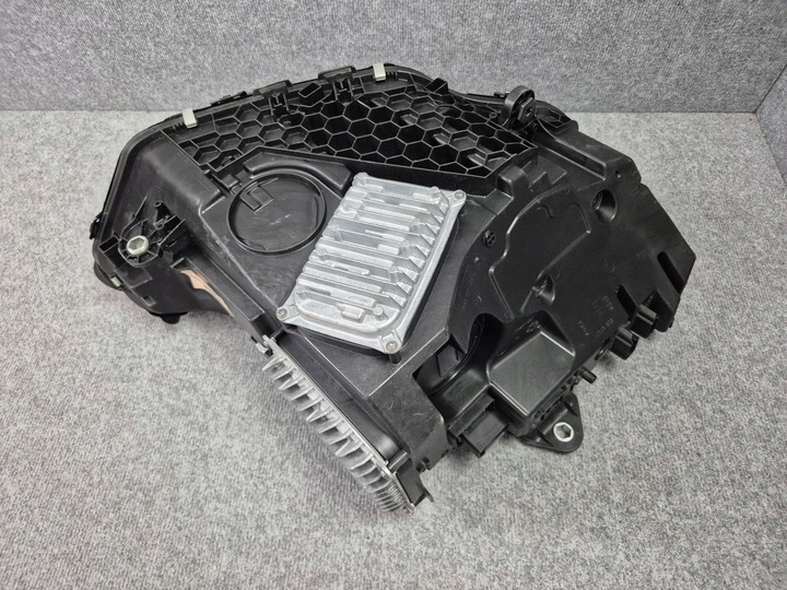 фото №9, Фары лампы передние перед комплект - mercedes eqe v295 полный led 2023-