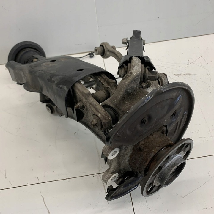 фото №14, Поворотный кулак левая зад + 5x рычаг полуось mercedes e-klasa w213 e430 43 amg 17r