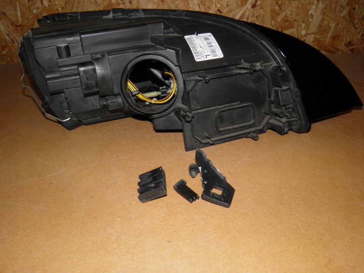 фото №6, Лампа фара ксенон audi tt 8j0941003m левый