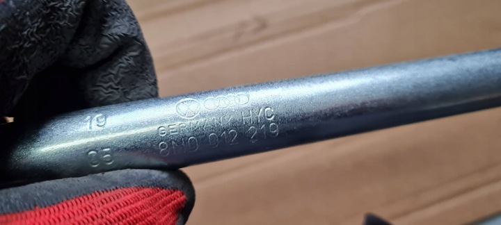 фото №6, A4 b9 8w рестайлинг ключ do kół диски винт 17 17mm audi vw seat a5 8n0012219