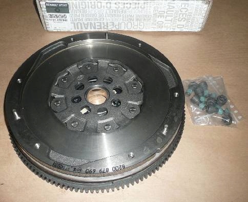 фото №1, Колесо маховики luk 8200715620 7701478941 770147890