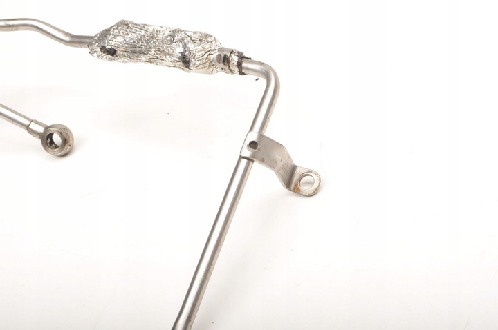 фото №3, Bentley bentayga audi q7 sq7 a8 4.0 tdi труба шланг масла 057145826f