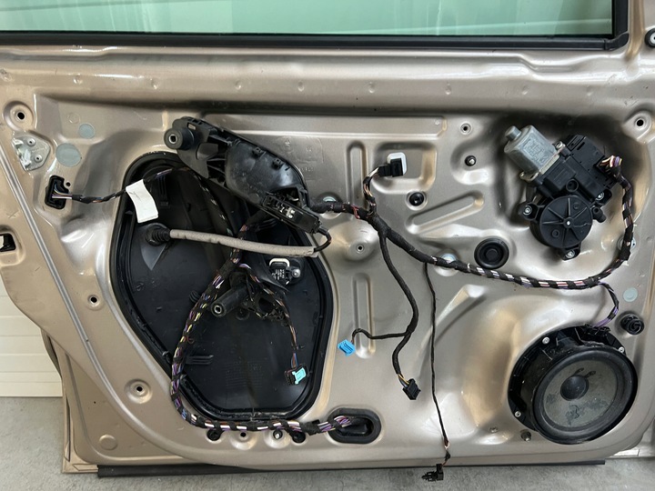 фото №8, Двері лівий перед передні volkswagen vw polo 6r cross