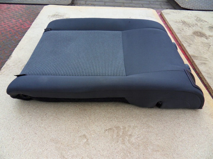 фото №4, Спинка сиденья левая зад vw golf v универсал