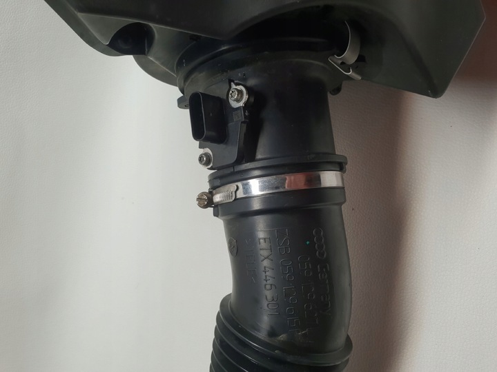 фото №5, Audi a4 b8 8k 08-11 корпус фильтра воздуха 3.0 tdi ccwa 8k0133843d