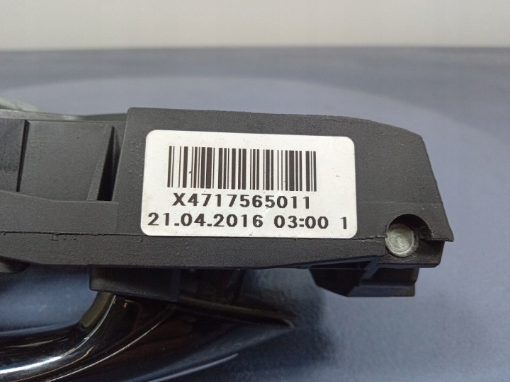 фото №7, Bmw 5 f10 f11 ручка двери зад правая 7175650 668 schwarz ii
