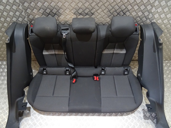 фото №11, Audi q4 e-tron suv сиденья диван обшивки подлокотник комплект