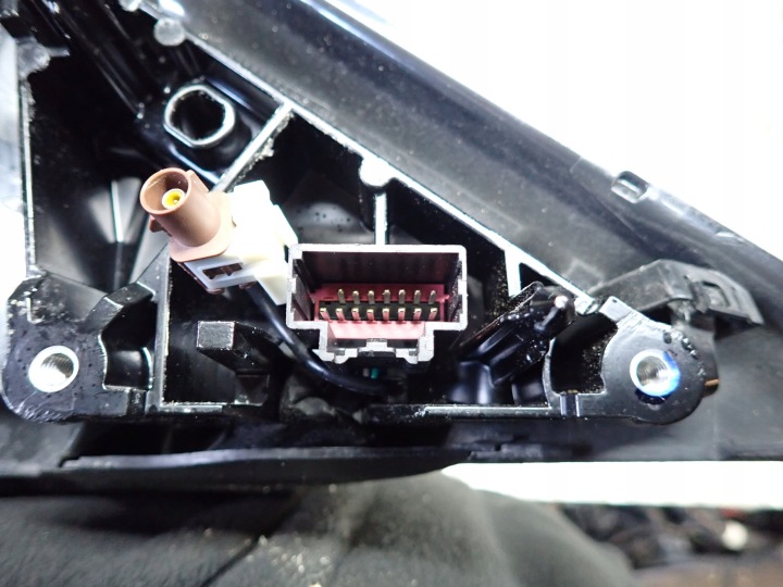 фото №7, Зеркало левое kpl. 15 pin blind spot камера ford explorer 3.0 st 2020-