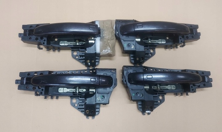 фото №1, Audi a4 b8 a5 ручка дверь правые перед keyless go