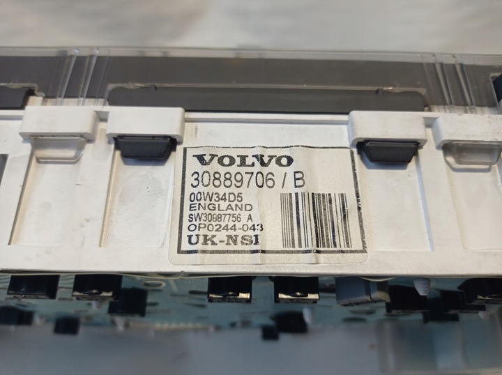 фото №6, Спідометр  прилади volvo v40 30889706b