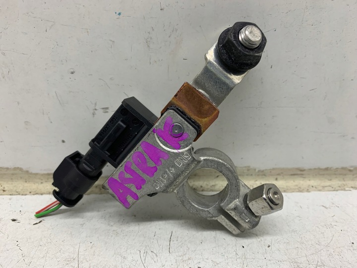 фото №1, Клемма минусовая предохранитель 22926732 opel astra k 15-19