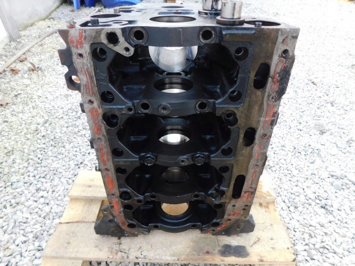 фото №13, Блок двигателя низ mitsubishi pajero iii 3.2 дизель с прямым впрыском 4m41 01-06r