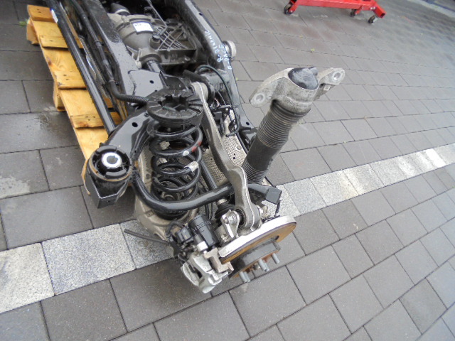 фото №7, Подвешивание задние балка мост jaguar e-pace 2.0 d