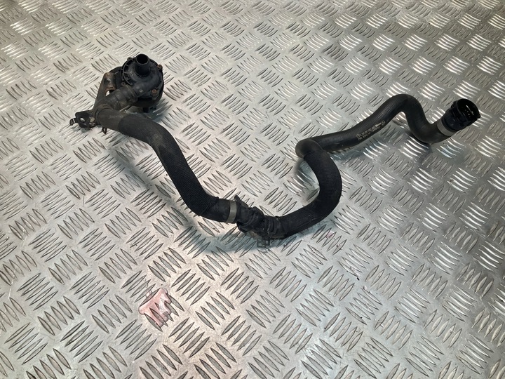 фото №2, Шланг труба води mercedes c клас w205 2.2 cdi