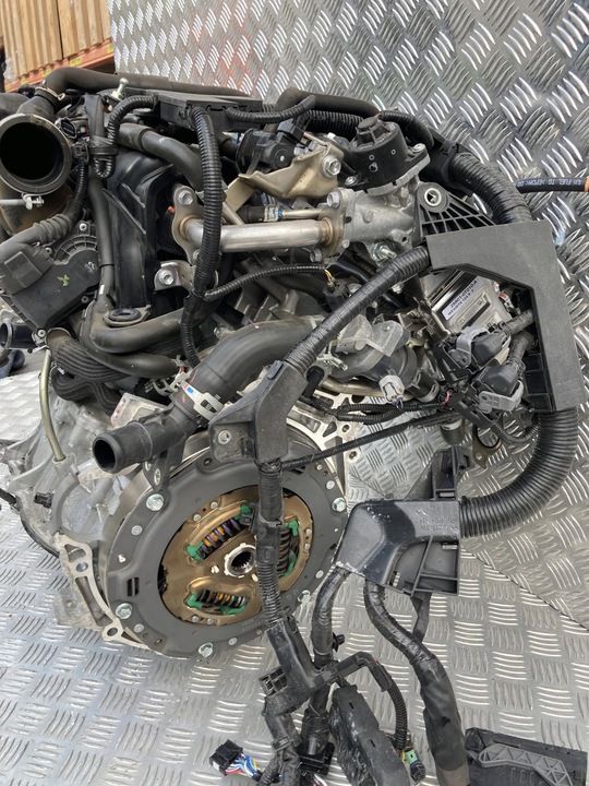 фото №4, Двигун 1.8 2zr-fxe x2zr-w22u c-hr 16-