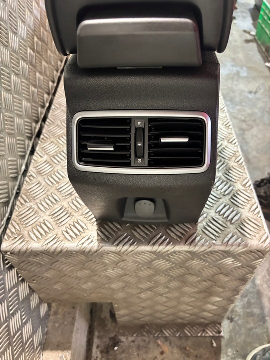 фото №5, Megane iv підлокітник тунель середній 969109180r