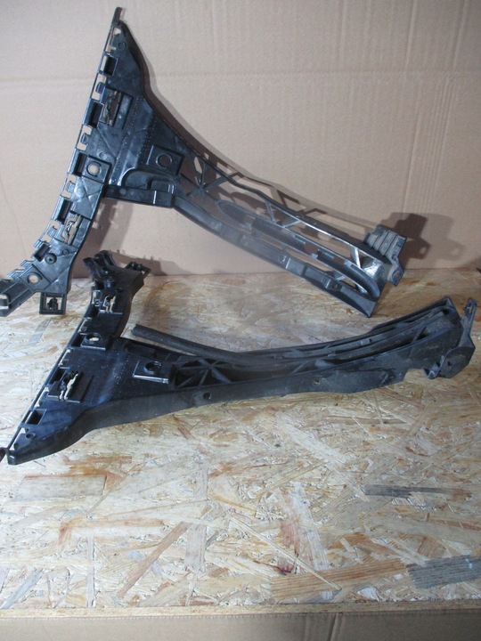 фото №6, Ковзун бампера задній праві лівий mercedes w213 w238 a2388803600 a2388854200