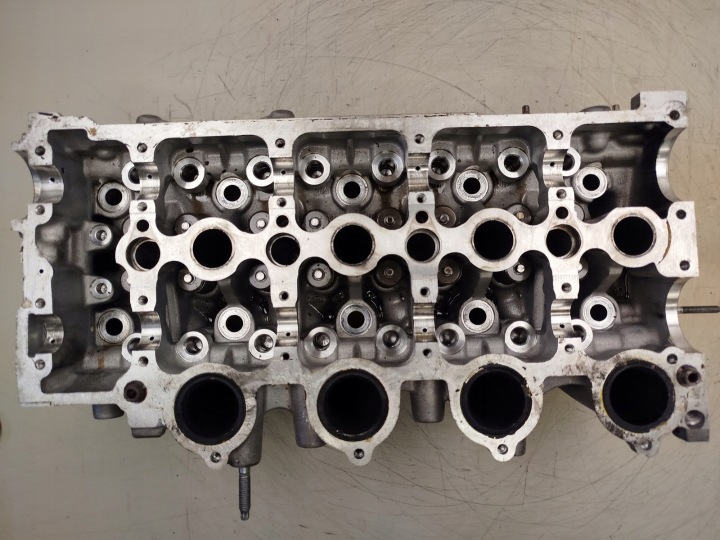 фото №10, Головка двигателя citroen peugeot ford 9688418110 c01 0200hl 2.0 hdi tdci