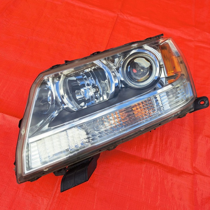 фото №10, Suzuki grand vitara ii 2007 фара передняя