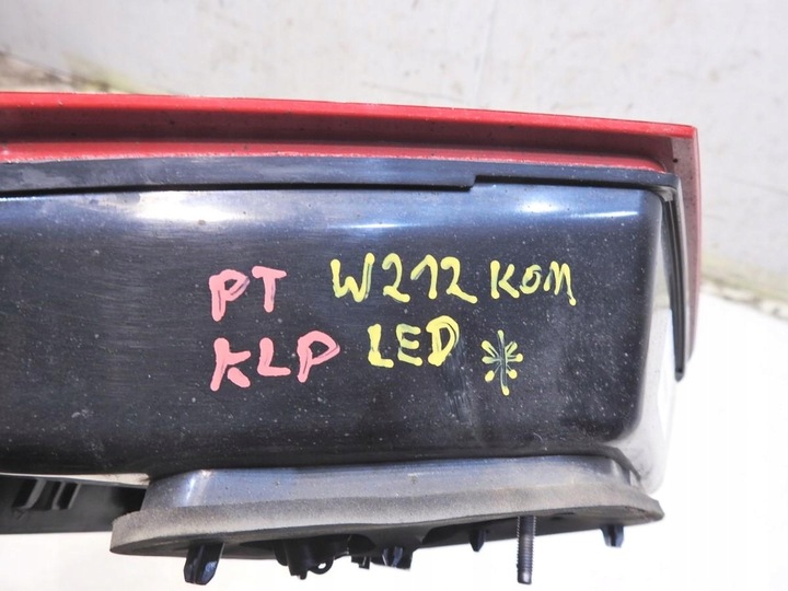 фото №2, Лампа права задня зад кришки led mercedes w212 універсал a055364