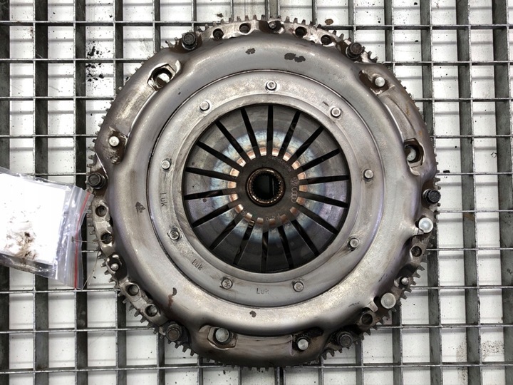 фото №1, Зчеплення skoda fabia i 1.9 100km 045141025a 00-07